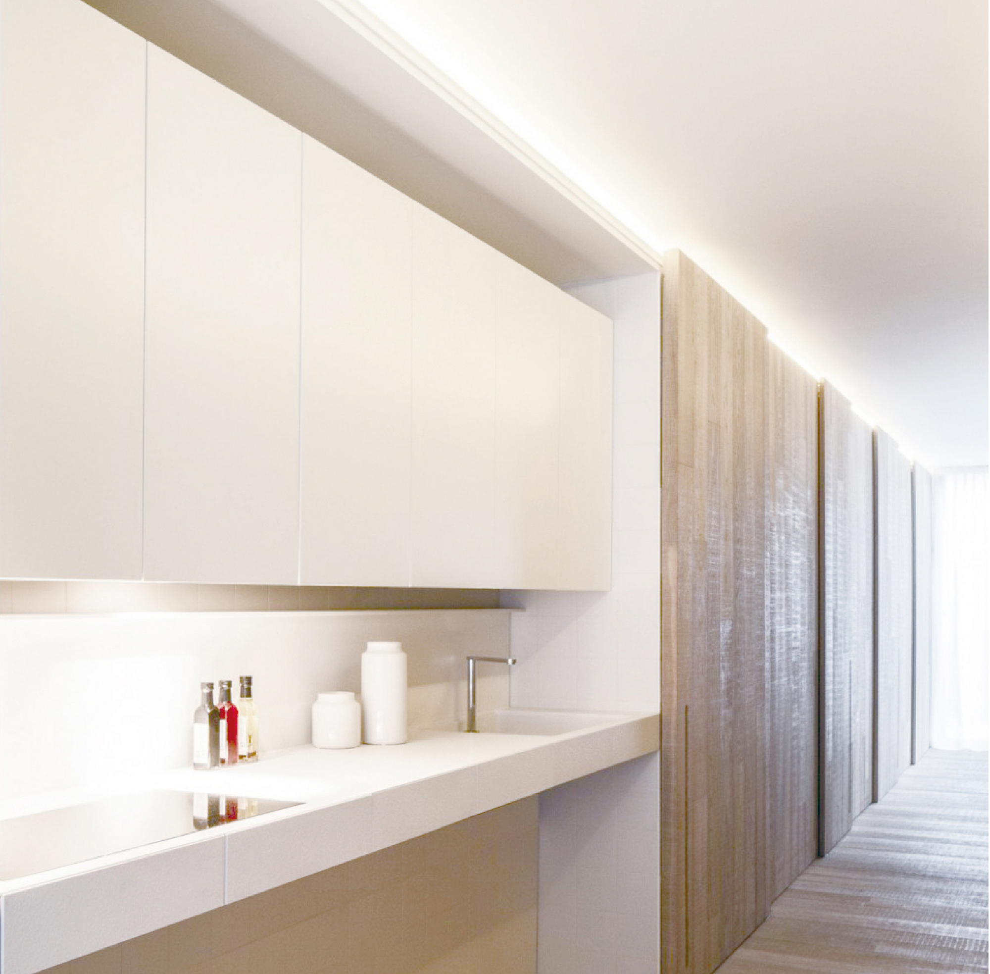 Axios Select, 5mx10mm, 24V, 48W , LED Strip 700lm/m 2200K  IP20, DX700114  Dlux Axios Select